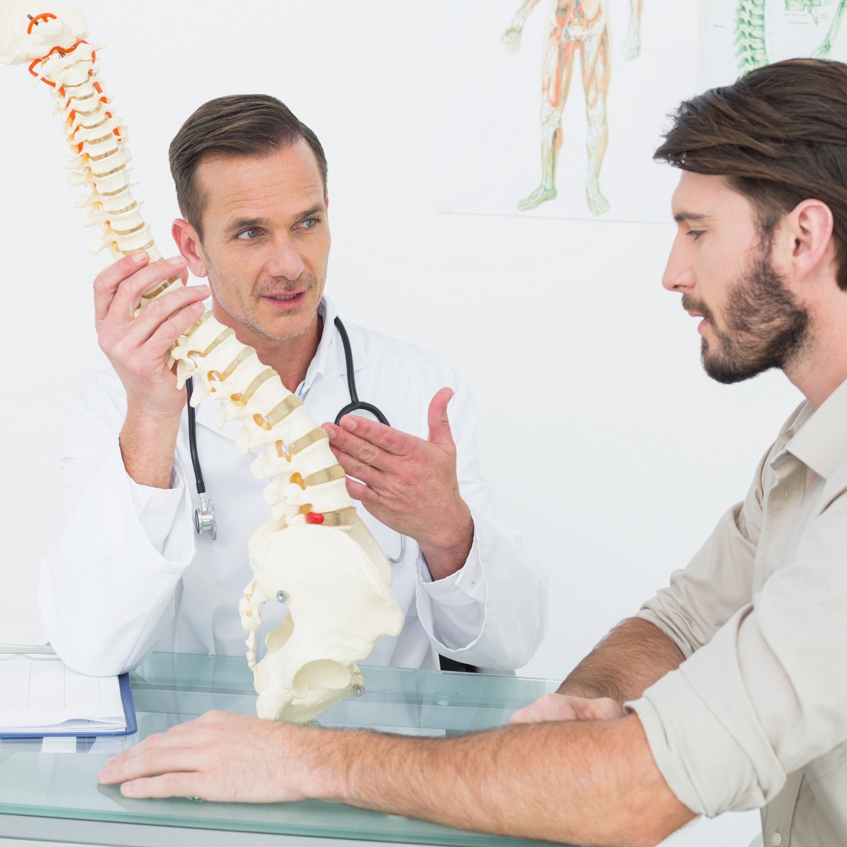 The Essential Guide to Keeping Safe with Spinal Injury: Tips, Exercises and Resources