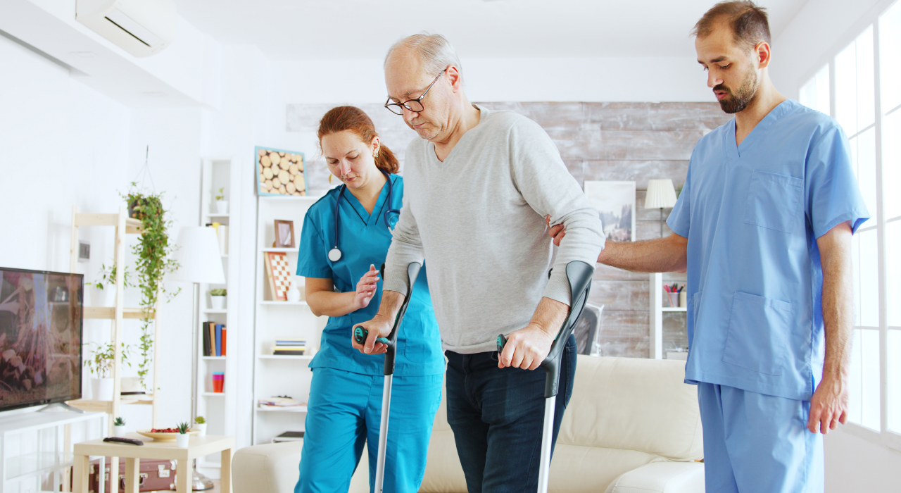 Live-in Care: An Alternative to Traditional Care Services